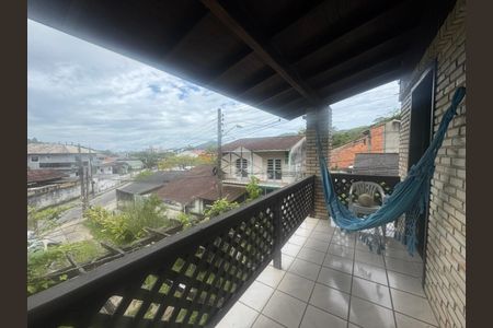 12_photo/95273913fd.dd0e2de8ca271679-ATLAS-2cb45326-bdde-4527-8599-738b91dee6f6.jpg de casa à venda com 4 quartos, 257m² em Córrego Grande, Florianópolis