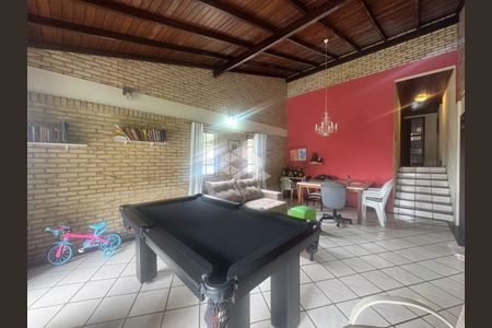 18_photo/95273913fd.dd0e2de8ca271679-ATLAS-2d942a0e-08f3-48ad-821e-99a544d2a96e.jpg de casa à venda com 4 quartos, 257m² em Córrego Grande, Florianópolis