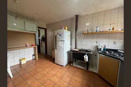 6_photo/95273913fd.dd0e2de8ca271679-ATLAS-7a7e97cf-a916-4b87-a82a-cd2079721964.jpg de casa à venda com 4 quartos, 257m² em Córrego Grande, Florianópolis