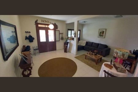 8_photo/9527391725.ceff8192393c33de-ATLAS-3fce3b88-b5b2-483c-ad4b-afa45b8d7431.jpg de casa à venda com 3 quartos, 243m² em Córrego Grande, Florianópolis