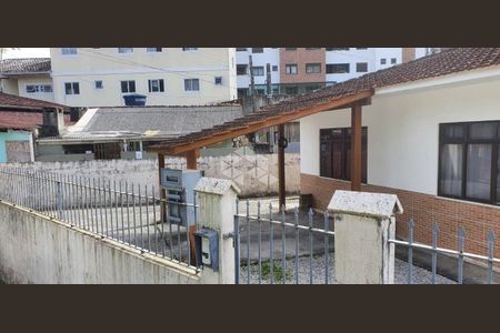 5_photo/9527391741.1c5ee5b12bdcf8f7-ATLAS-1eef3fa1-5702-4da4-9098-a6c916b4e305.jpg de casa à venda com 4 quartos, 169m² em Córrego Grande, Florianópolis