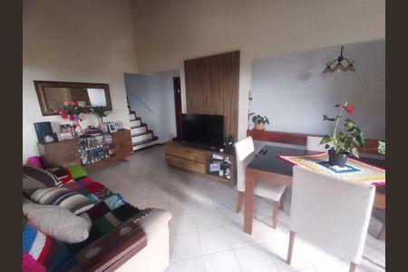 6_photo/9527391799.bd8f5cf949adc756-ATLAS-b9ea5739-b78a-469a-bc12-5c839f653684.jpg de casa à venda com 4 quartos, 120m² em Córrego Grande, Florianópolis
