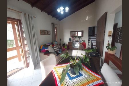 5_photo/9527391799.bd8f5cf949adc756-ATLAS-d4890b43-97c7-4093-a95a-c2cd255ec8ae.jpg de casa à venda com 4 quartos, 120m² em Córrego Grande, Florianópolis