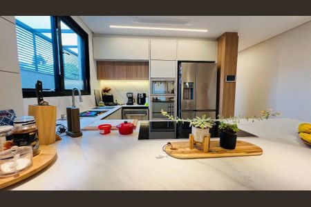 23_photo/952739186f.49e5f4e107e90c19-ATLAS-5b712c2b-78ba-48c9-938e-ffc5fca51a4d.jpg de casa à venda com 3 quartos, 240m² em Córrego Grande, Florianópolis