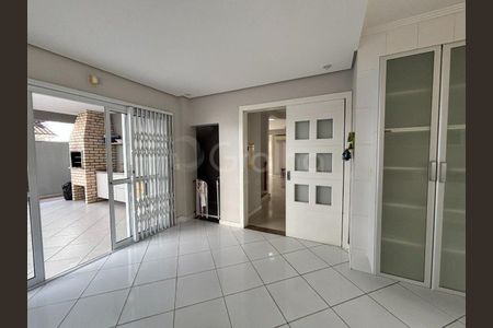 11_photo/95273918c5.4bd2615f33144f40-ATLAS-aa9dfd31-711b-4b2a-af25-ef9c9a6e4efe.jpg de casa à venda com 4 quartos, 348m² em Itacorubi, Florianópolis