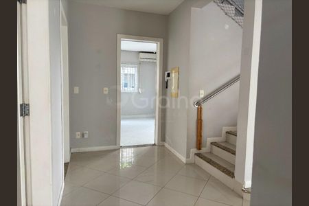 7_photo/95273918c5.4bd2615f33144f40-ATLAS-d26ef84d-11f5-4ece-a6af-8edfb4a4b8db.jpg de casa à venda com 4 quartos, 348m² em Itacorubi, Florianópolis