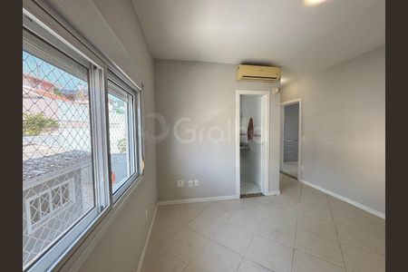 30_photo/95273918c5.4bd2615f33144f40-ATLAS-eceec9aa-6c2f-4a22-9428-d250fe2ce932.jpg de casa à venda com 4 quartos, 348m² em Itacorubi, Florianópolis