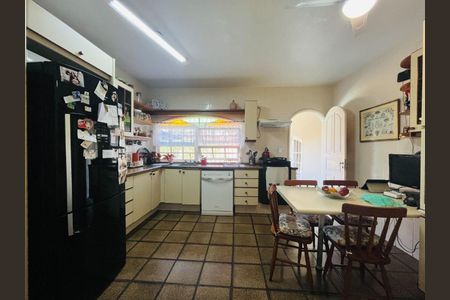 16_photo/9527391945.dc8bbd111761e841-ATLAS-ba2eebe1-ac11-4f4a-ab4e-f75a735b6ae1.jpg de casa à venda com 3 quartos, 240m² em Córrego Grande, Florianópolis