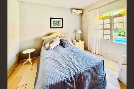 10_photo/952739196b.bb2cfda027800a9a-ATLAS-3c8f01b2-dd9a-4c2c-9a10-eadbe5b2295d.jpg de casa à venda com 3 quartos, 259m² em Córrego Grande, Florianópolis