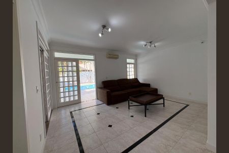 12_photo/952739197d.3714cccd63f8fe2d-ATLAS-91e926bf-2836-4a22-9543-0ead8f7b5d6b.jpg de casa à venda com 5 quartos, 376m² em Córrego Grande, Florianópolis