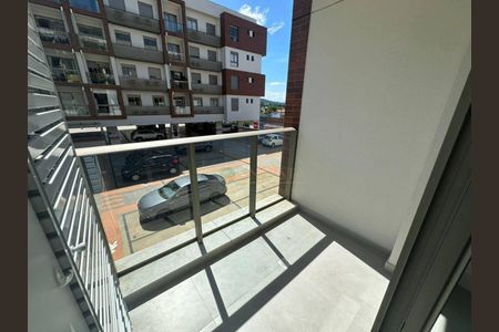 3_photo/95273919c7.8575203a194a8ce0-ATLAS-ec2c0e2e-e31c-4f3d-9df2-276bf3f05e40.jpg de apartamento à venda com 2 quartos, 67m² em Córrego Grande, Florianópolis