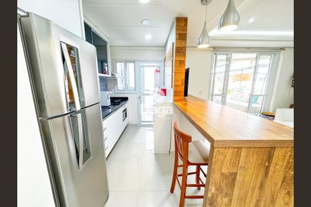 10_photo/9527391a0d.345e14fac634a10b-ATLAS-31fc3db1-4e6d-4e55-a67e-47ed18aff674.jpg de apartamento à venda com 2 quartos, 123m² em Córrego Grande, Florianópolis