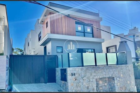 6_photo/9527391a61.aef4de6394ba8e6d-ATLAS-e64f6770-e533-449b-bf8c-5d9766e1606d.jpg de casa de condomínio à venda com 3 quartos, 200m² em Córrego Grande, Florianópolis