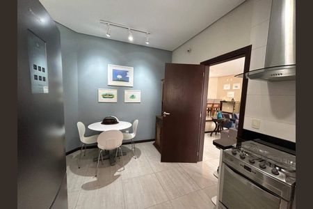 10_photo/9527391a77.fe96b63aec789ef1-ATLAS-3b315360-56f2-4e34-b3dd-94279d37cf4b.jpg de casa à venda com 3 quartos, 221m² em Córrego Grande, Florianópolis