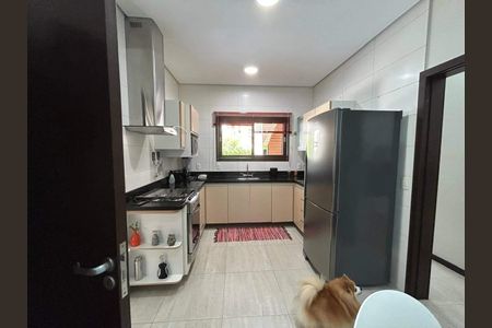 8_photo/9527391a77.fe96b63aec789ef1-ATLAS-90bf3da0-db67-437b-bad1-9fbf2585f856.jpg de casa à venda com 3 quartos, 221m² em Córrego Grande, Florianópolis