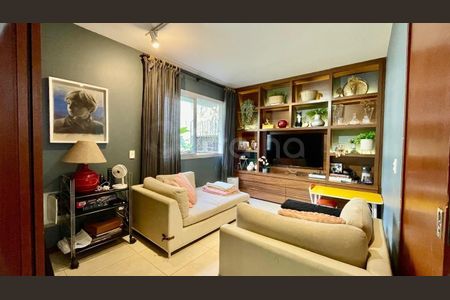 4_photo/9527391a7d.8e48f5906dd675de-ATLAS-e8391461-75a5-4a99-8904-2c20b9d857d1.jpg de casa à venda com 3 quartos, 184m² em Córrego Grande, Florianópolis