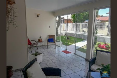 11_photo/9527391b29.a5aae0993012fdde-ATLAS-d39d78b4-13ba-4e25-9ca8-c44936eff965.jpg de casa à venda com 4 quartos, 208m² em Córrego Grande, Florianópolis