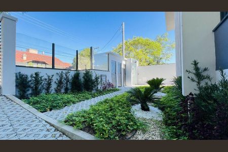 17_photo/9527391ca9.aafc750051720c32-ATLAS-b3973ee3-ec68-49de-b36e-af3fca8d41c9.jpg de casa à venda com 3 quartos, 162m² em Santa Monica, Florianópolis