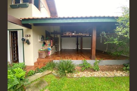 31_photo/9527391dff.a64889f4275538b8-ATLAS-23d86a0a-42bd-4666-adba-927beb314da2.jpg de casa à venda com 4 quartos, 319m² em Santa Monica, Florianópolis