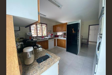25_photo/9527391dff.a64889f4275538b8-ATLAS-c2b22de7-339d-4a9c-86be-2f2c739cba43.jpg de casa à venda com 4 quartos, 319m² em Santa Monica, Florianópolis