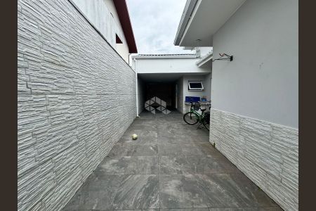 4_photo/9527391e0b.b37fb779aadef412-ATLAS-96419e78-dd8c-40b7-9dc2-eefe3a93d4fe.jpg de casa à venda com 3 quartos, 174m² em Santa Monica, Florianópolis