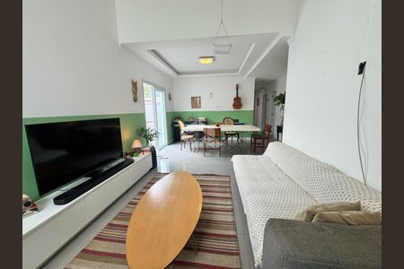 10_photo/9527391e0b.b37fb779aadef412-ATLAS-cb1e548f-653d-41bd-b128-d032f35b58c8.jpg de casa à venda com 3 quartos, 174m² em Santa Monica, Florianópolis