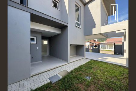 9_photo/9527391e5f.56f87905458f71eb-ATLAS-8f00d302-e90e-4aee-a2d9-2e354937fa0a.jpg de casa à venda com 3 quartos, 152m² em Santa Monica, Florianópolis