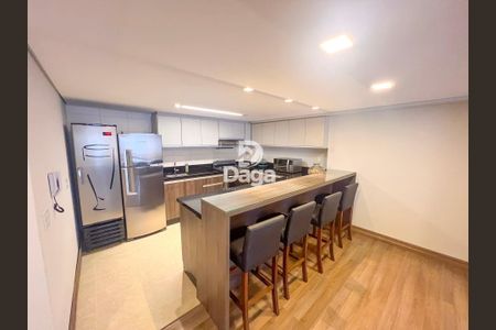 12_photo/9527391fdf.f05eeedb71dbb593-ATLAS-660c4e09-9ad0-4004-8131-3c8f188b70be.jpg de apartamento à venda com 2 quartos, 71m² em Itacorubi, Florianópolis