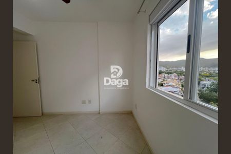 19_photo/9527391fdf.f05eeedb71dbb593-ATLAS-e036727b-a991-437e-a6ca-9ee2b822930f.jpg de apartamento à venda com 2 quartos, 71m² em Itacorubi, Florianópolis