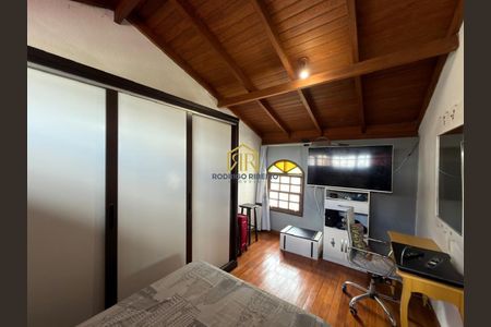 19_photo/952739205b.445c0bca81181d7a-ATLAS-68306e94-e209-46f9-b8bb-e0cc071ca134.jpg de casa à venda com 4 quartos, 250m² em Itacorubi, Florianópolis