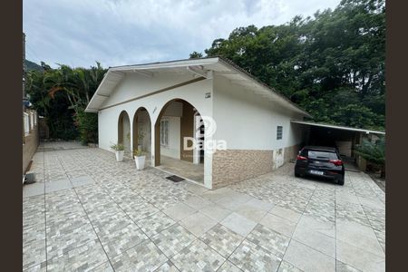 10_photo/9527392105.c55df285e4728a91-ATLAS-43c1b41a-dd5d-4b60-9496-447bb546f4fb.jpg de casa à venda com 3 quartos, 163m² em Itacorubi, Florianópolis