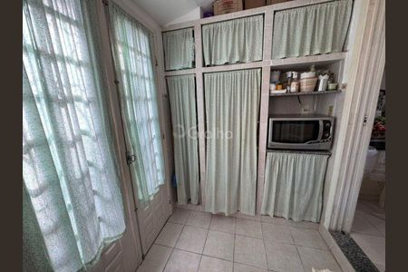 21_photo/9527392111.d9f076d2edbf9077-ATLAS-19dda1e0-633a-4832-89d5-b3c4c0e70c69.jpg de casa à venda com 4 quartos, 175m² em Itacorubi, Florianópolis