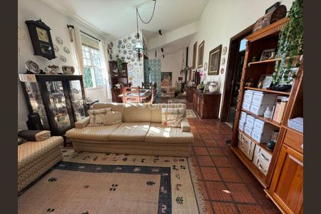 12_photo/9527392111.d9f076d2edbf9077-ATLAS-4e997017-6c92-445b-b921-85cb01af95d8.jpg de casa à venda com 4 quartos, 175m² em Itacorubi, Florianópolis