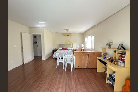 32_photo/952739211b.bdf1def5ceb5107f-ATLAS-dd2f2779-aac2-41a9-ad9e-3657b8ef5c1d.jpg de casa à venda com 6 quartos, 288m² em Itacorubi, Florianópolis