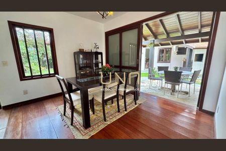 9_photo/952739212b.9845a183adc4e21d-ATLAS-c75c524e-5d9e-4099-bc1f-a258e58fa4fd.jpg de casa à venda com 3 quartos, 233m² em Itacorubi, Florianópolis