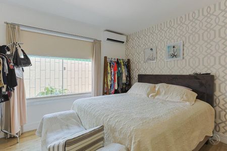 10_photo/95273921a9.e17343cf5b702f60-ATLAS-116a3877-1e55-43e1-aa44-5978ad4d46f6.jpg de casa à venda com 2 quartos, 217m² em Itacorubi, Florianópolis