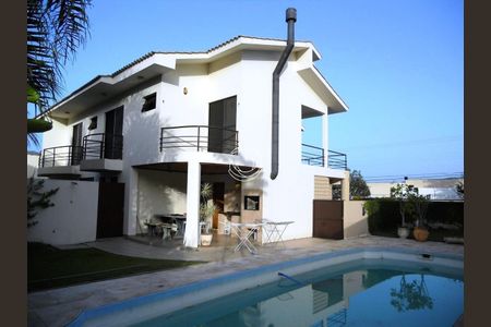 18_photo/95273921b1.94eccd8fc9add72f-ATLAS-3b9721ab-90aa-462f-bea8-c55ad7cb0f17.jpg de casa à venda com 5 quartos, 323m² em Itacorubi, Florianópolis