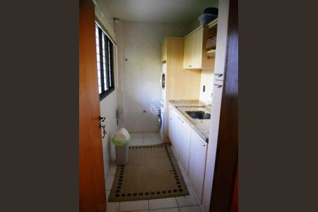 16_photo/95273921b1.94eccd8fc9add72f-ATLAS-528b5868-14ba-48a8-a29c-92885fa90eee.jpg de casa à venda com 5 quartos, 323m² em Itacorubi, Florianópolis