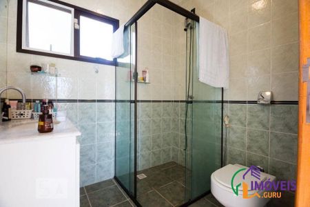 10_photo/95273921b1.aaa1984783e3a523-ATLAS-59f8fb7b-a071-4eef-8a40-ce3e13170a6d.jpg de casa à venda com 5 quartos, 330m² em Itacorubi, Florianópolis