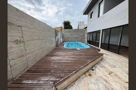 42_photo/95273921c1.9445d083dc68a5ac-ATLAS-57b7d800-310d-4c4d-b1c6-30d5cd5dd836.jpg de casa à venda com 5 quartos, 331m² em Itacorubi, Florianópolis