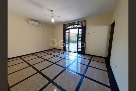2_photo/95273921e5.f004b3811d646080-ATLAS-1de926c3-036f-4350-83fb-4e91ccfd0b6c.jpg de casa à venda com 4 quartos, 182m² em Itacorubi, Florianópolis