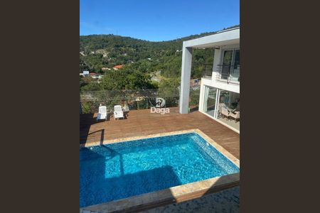 5_photo/9527392443.90424650936b32d5-ATLAS-13de9eea-231f-4f7a-9e9d-4e9e51f58d35.jpg de casa à venda com 4 quartos, 343m² em Itacorubi, Florianópolis