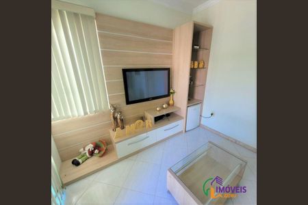 4_photo/95273924b1.d60ed16da6b331d7-ATLAS-c4aab4aa-c05c-44f9-a822-39da08f58cde.jpg de casa à venda com 4 quartos, 260m² em Itacorubi, Florianópolis