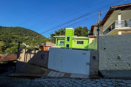 23_photo/95273924c7.0176ad22bcbf6d3f-ATLAS-5683dadb-c841-4879-ad8f-ea46d6ddb6bd.jpg de casa à venda com 4 quartos, 221m² em Itacorubi, Florianópolis