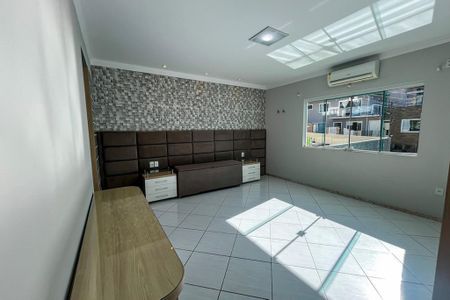 7_photo/95273924c7.0176ad22bcbf6d3f-ATLAS-895f78b6-d73e-4cfa-9edb-89383b6ed08e.jpg de casa à venda com 4 quartos, 221m² em Itacorubi, Florianópolis