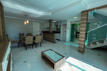 18_photo/95273924c7.0176ad22bcbf6d3f-ATLAS-8a011ae1-8f4a-4d9a-adf8-3a5865cf2fb5.jpg de casa à venda com 4 quartos, 221m² em Itacorubi, Florianópolis