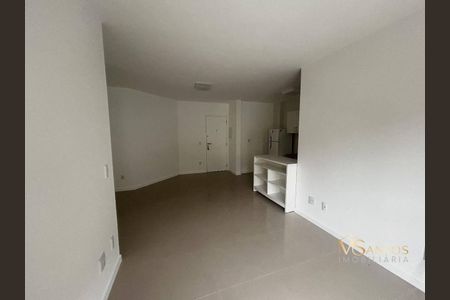 7_photo/9527392689.6a2f6b77f2d902ba-ATLAS-d4afd385-5419-4e49-bc87-c0080a1b84bd.jpg de apartamento à venda com 2 quartos, 70m² em Itacorubi, Florianópolis