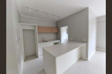 5_photo/95273926f7.bade66fa58f89840-ATLAS-3c2d3b2b-f47c-4a8d-a6ab-ee368c2e5d8d.jpg de apartamento para alugar com 3 quartos, 101m² em Itacorubi, Florianópolis