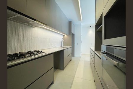 2_photo/95273926f7.c264d13de5d71ca4-ATLAS-5cf280e2-eb3b-4b62-95a9-607f03b67abd.jpg de apartamento à venda com 4 quartos, 192m² em Itacorubi, Florianópolis