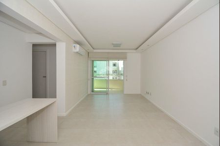 4_photo/952739271f.14d7136e63bb574e-ATLAS-2a09c3b0-c27b-4eb3-9e10-5c24bd5b13dc.jpg de apartamento à venda com 2 quartos, 77m² em Itacorubi, Florianópolis